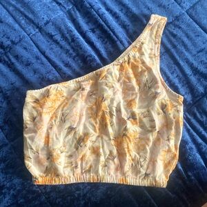 Off the shoulder American Eagle floral crop top